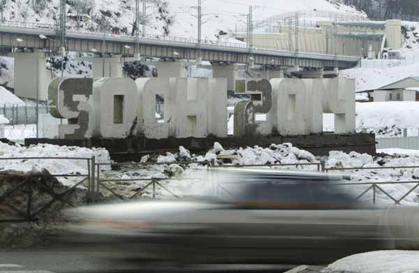 Heavy snowfalls may disrupt Sochi Games: official
