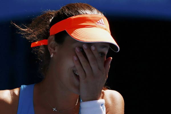 Ivanovic ends Williams' streak in Australian upset