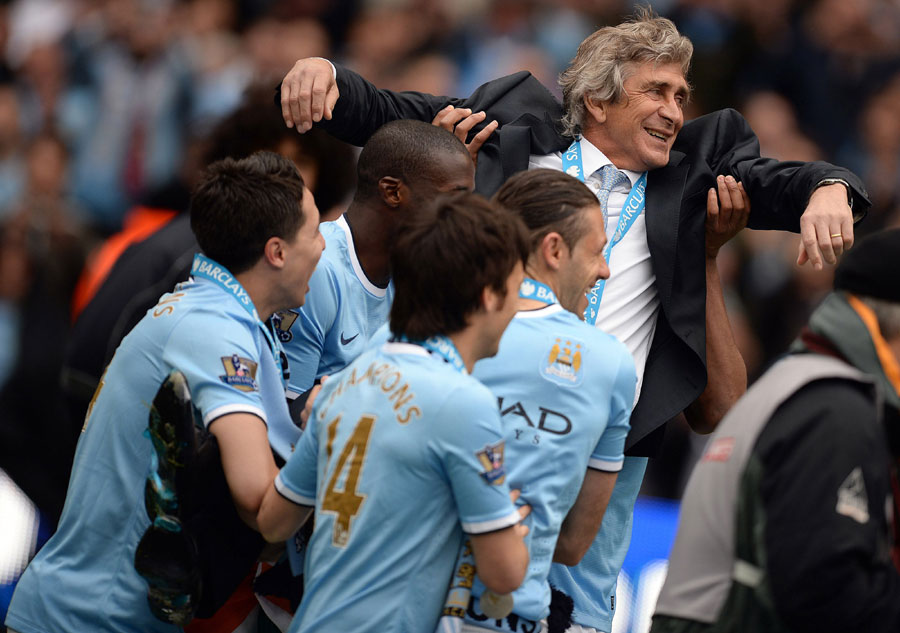 Man City wins English Premier League