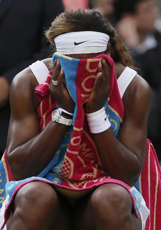 Serena Williams loses in 3rd round at Wimbledon