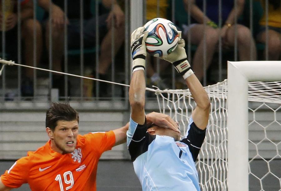 Netherlands beats Costa Rica in penalty shootout