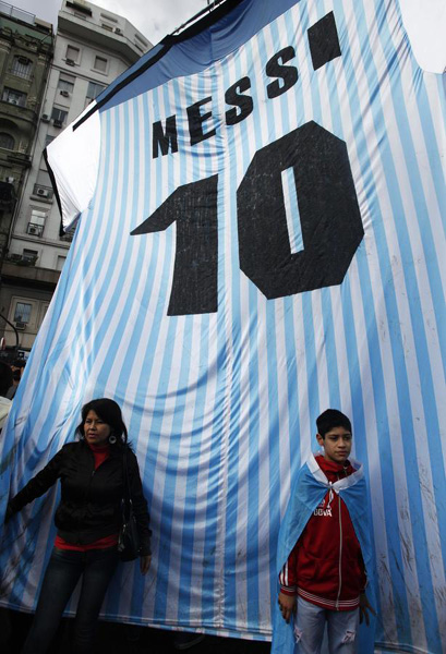 Argentina's gutsy World Cup team is welcomed home