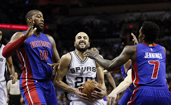 Pistons edge Spurs 105-104