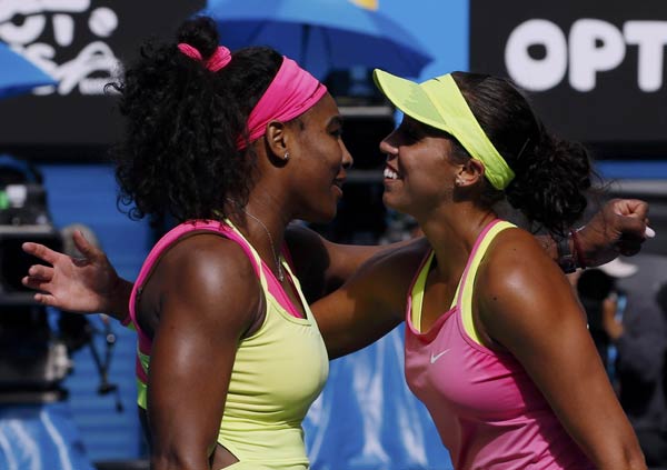 Williams, Sharapova to meet in Australian Open final