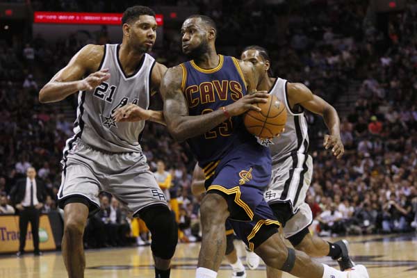 Irving scores career-high 57 to lead Cavs past Spurs