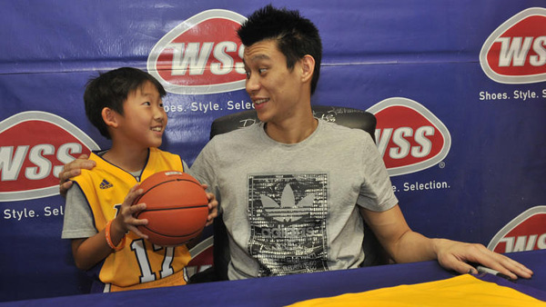 Jeremy Lin says relationship with Lakers improved despite benching
