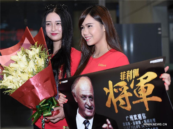 Evergrande's new coach Scolari arrives in Guangzhou