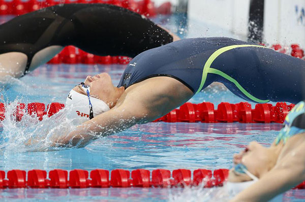 China's Fu wins 50m backstroke as Chinese swimming shows strength at Kazan worlds