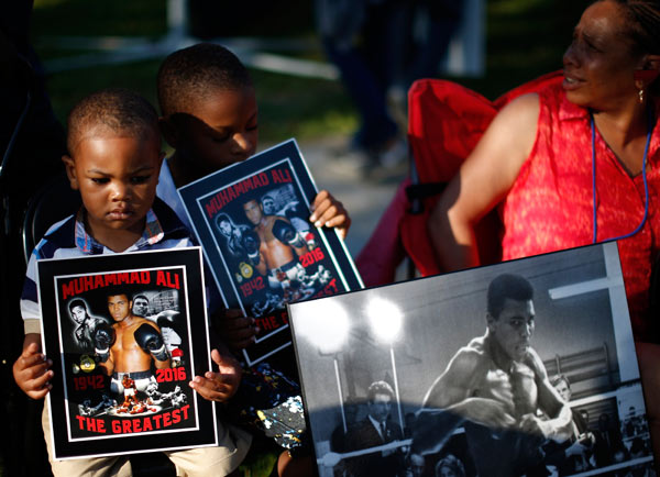 Final tribute to 'The Greatest' unfolds in Muhammad Ali's hometown