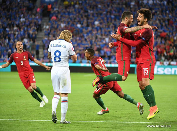 Giants Portugal held 1-1 by minnows Iceland in EURO 2016 Group F