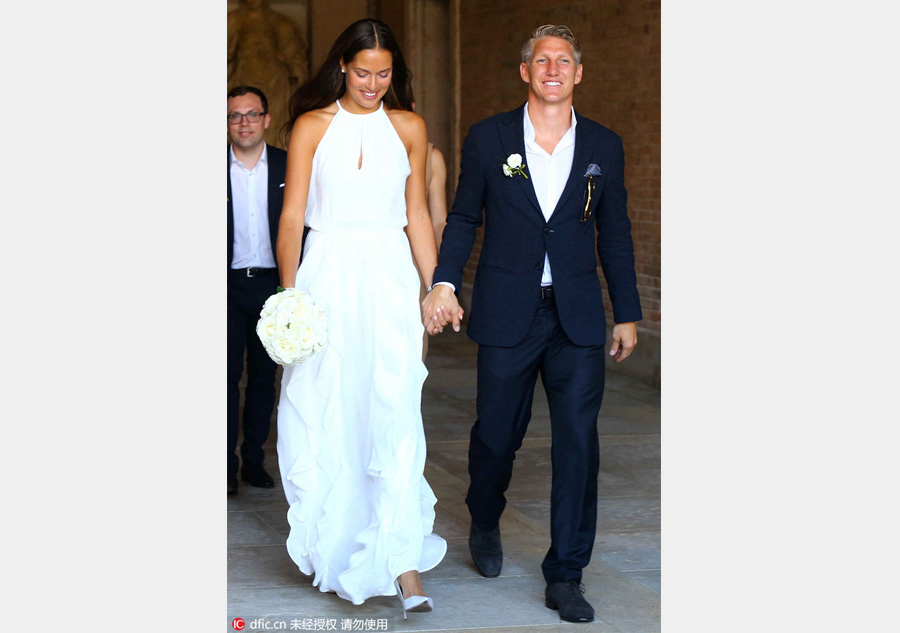 German footballer Schweinsteiger ties knot with tennis star Ivanovic