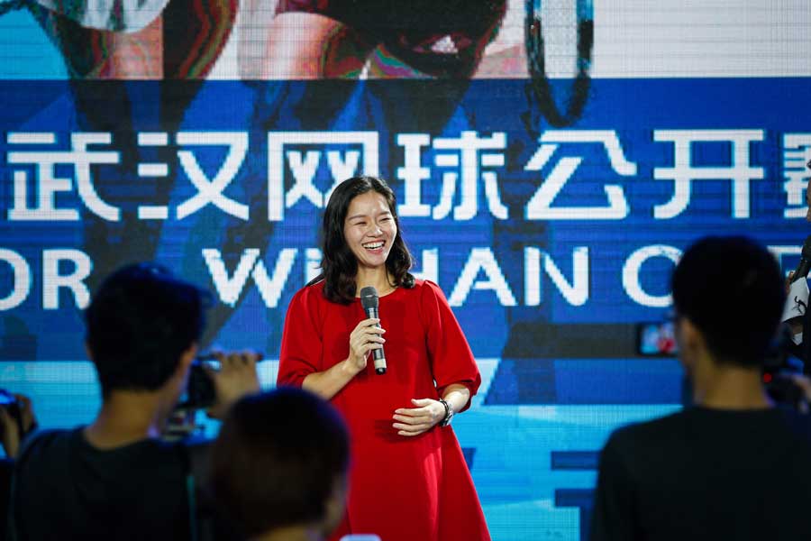 Pregnant Li Na cheers for Wuhan Open 2016