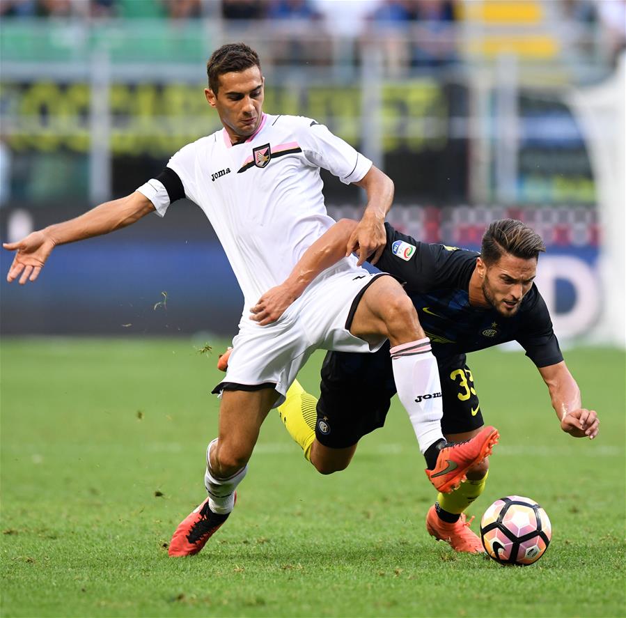 Inter Milan draws 1-1 with Palermo during Italian Serie A