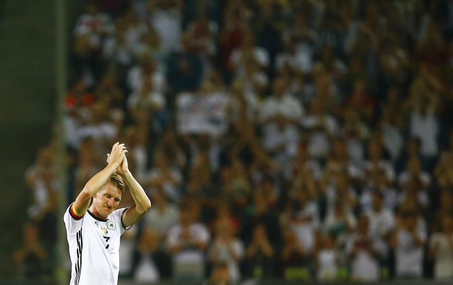 Germany beat Finland 2-0 at Schweinsteiger's farewell game