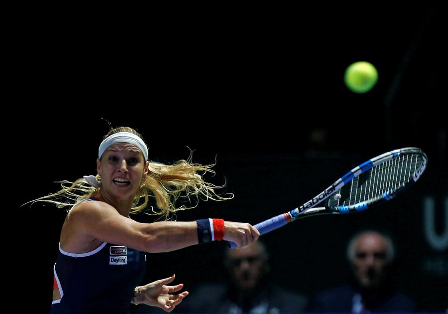 WTA debutante Cibulkova crowned, Vesnina and Makarova win doubles