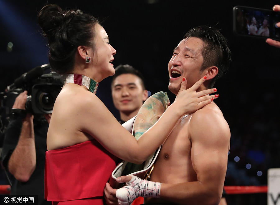 Zou Shiming secures first gold at WBO flyweight championship