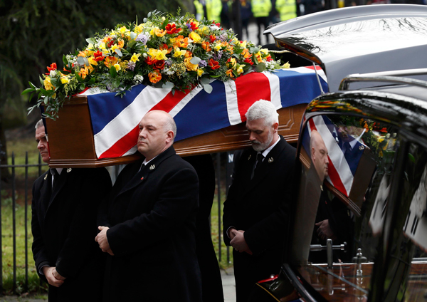 Fans pay tribute to former England soccer manager Graham Taylor