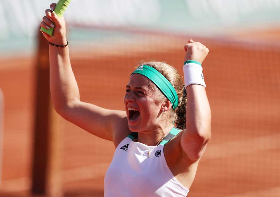 Ostapenko receives best birthday gift with French Open semi-final win