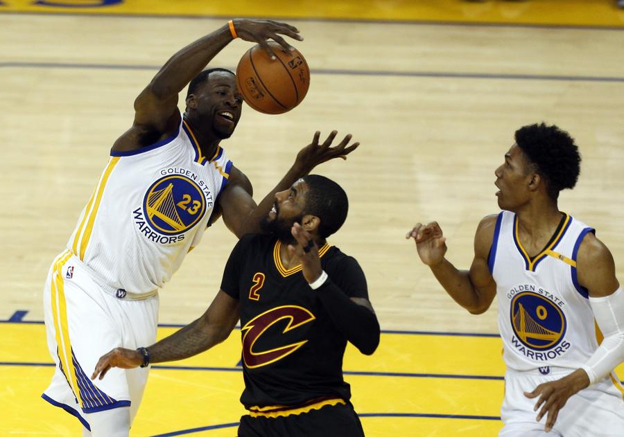 Warriors beat Cavaliers to clinch NBA title