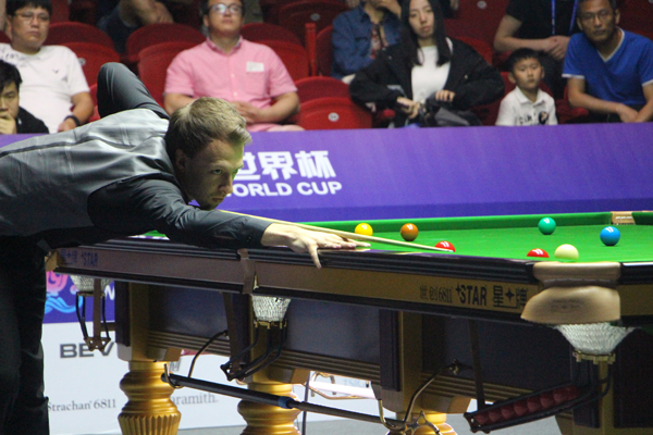 Chinese teams march into semis at Snooker World Cup