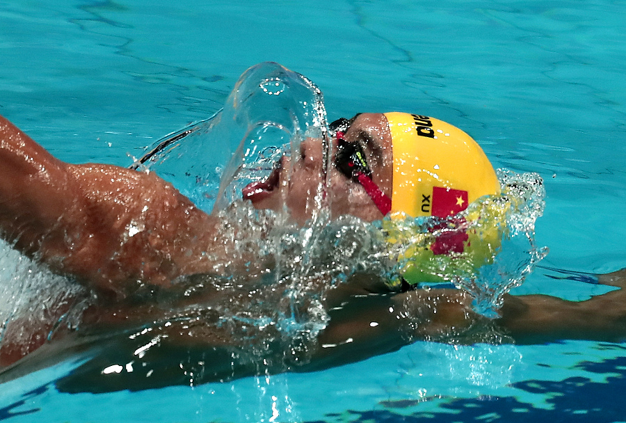 Chinese swimmers create waves at Worlds