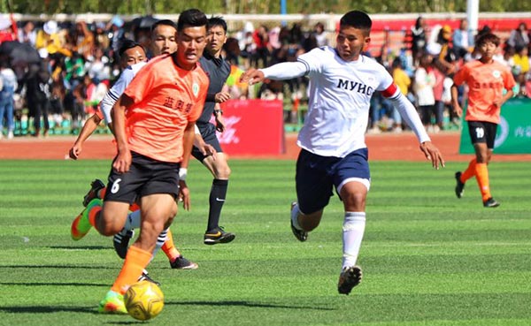 International college soccer tournament kicks off in North China