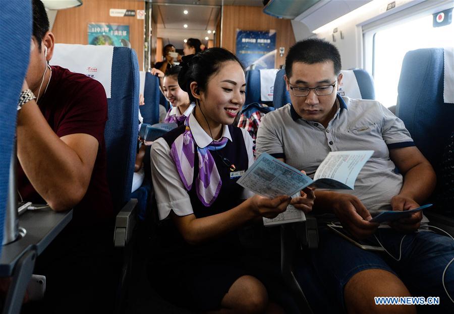 China's high-speed railways connect west and east