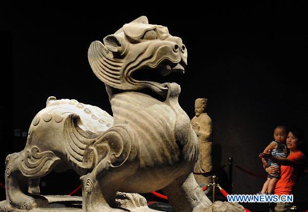 Heluo Civilization Exhibition held in central China