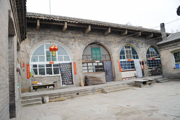 Road of History--Main Street of Mizhi Old Town