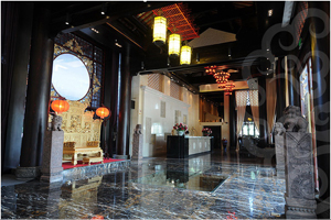 Lijiang Château L' Act Hotel