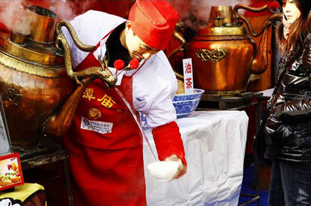 Chinese-style carnival! Guides for Snake Year temple fairs in Beijing