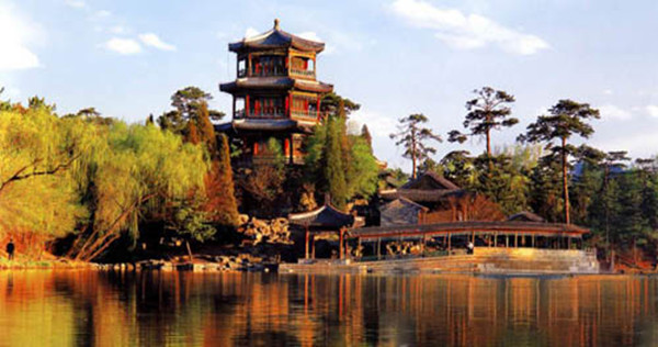 Top 10 relaxing summer destinations in China