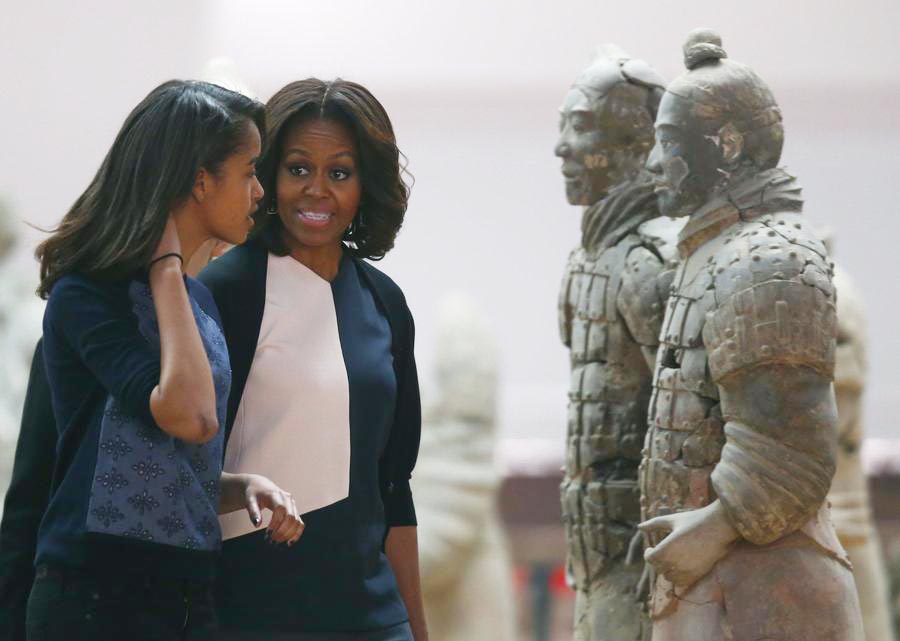 Michelle Obama sees Terracotta Warriors in Xi'an