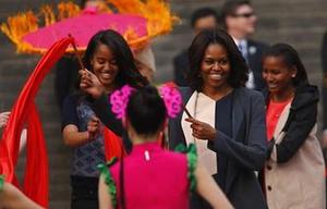 US first lady visits giant pandas