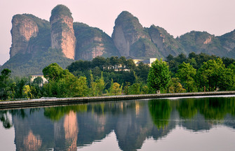 China's top 10 waterfalls