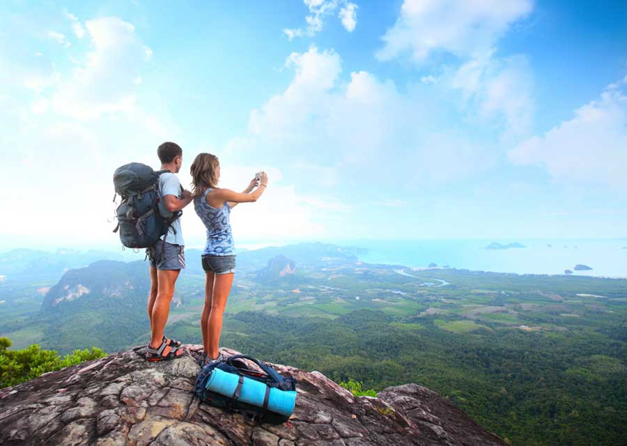 10 things couples can do together while traveling