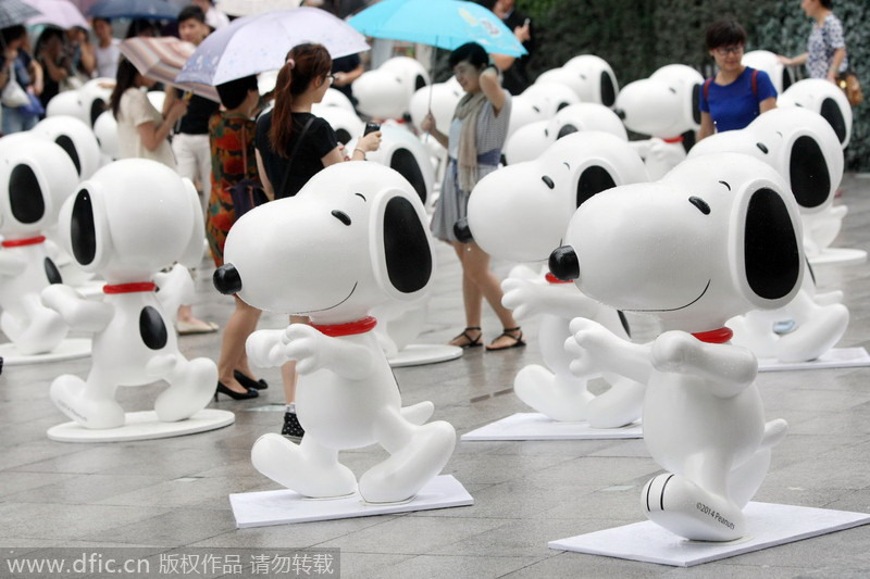 Snoopy delights fans in Shanghai