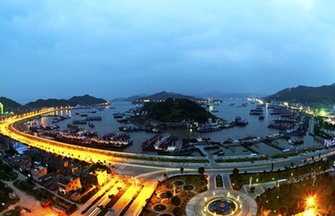 Lantern show held in Beijing