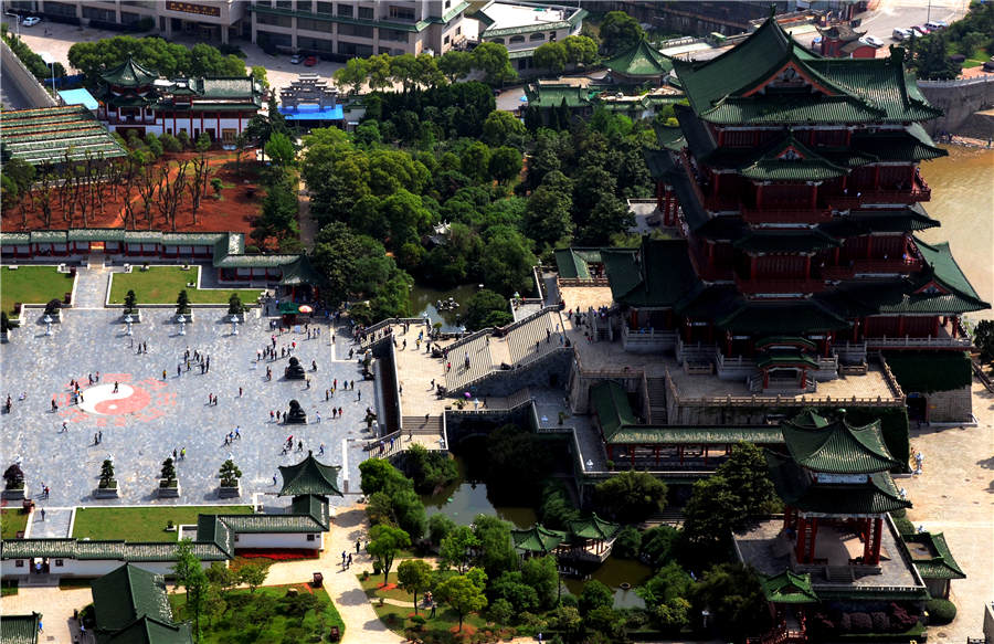 Splendid Tengwang Pavilion of Jiangxi province