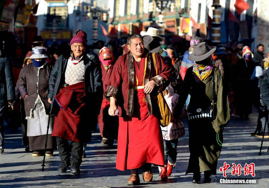Worship season in Lhasa
