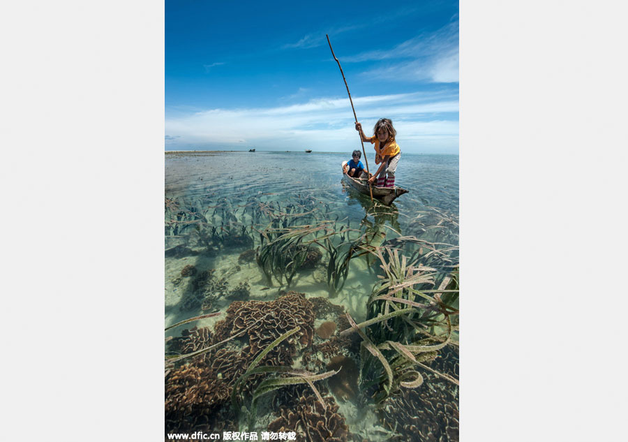 Life of the 'Sea Gypsies' on water