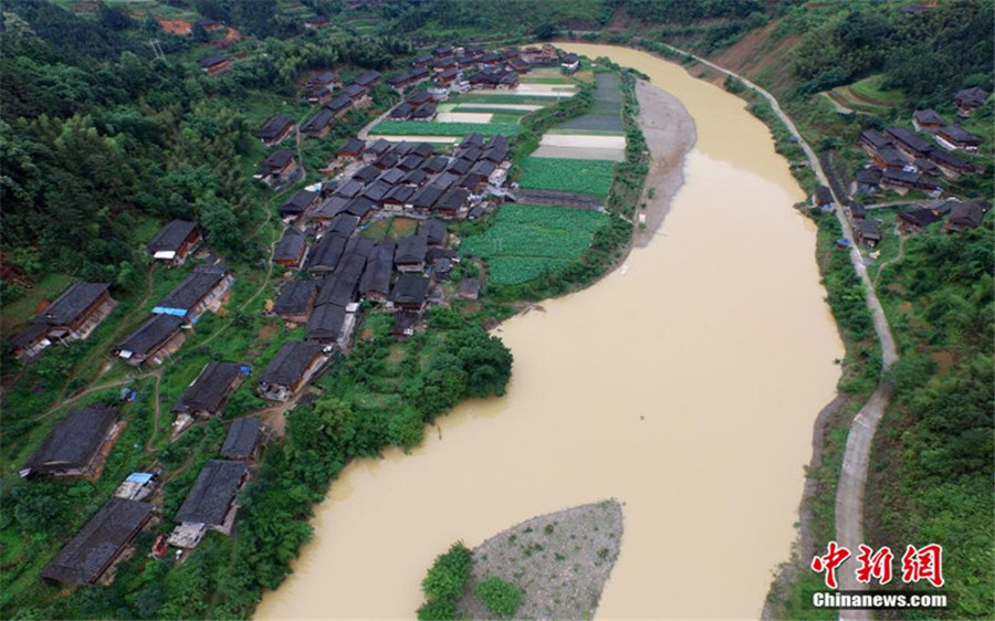 Experiencing ecotourism in Qiannan Buyi and Miao Autonomous Prefecture