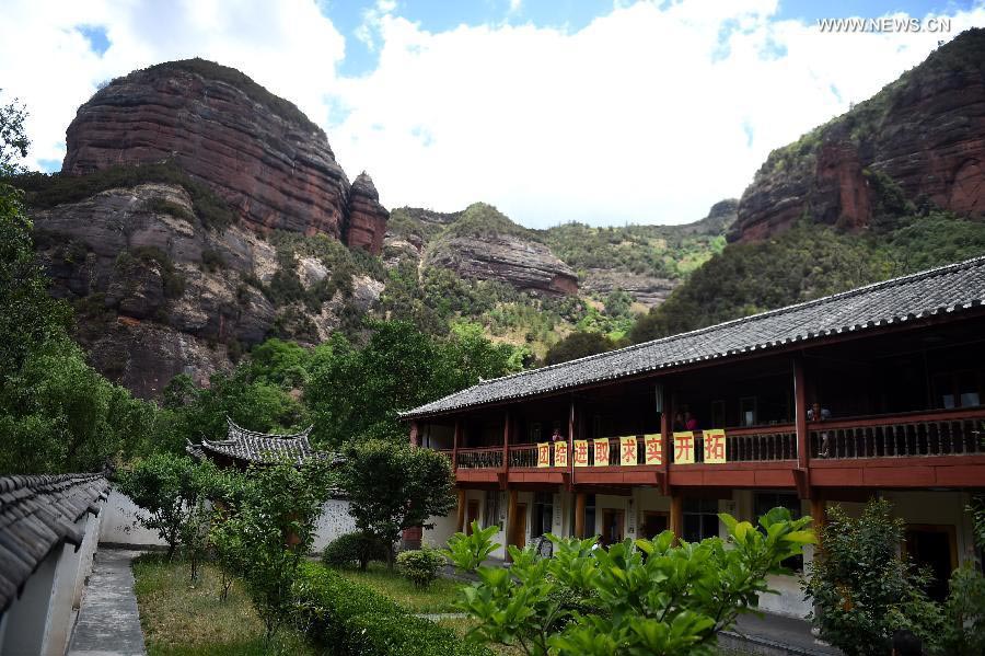 School enjoys views of natural heritage 'Three Rivers Flow'