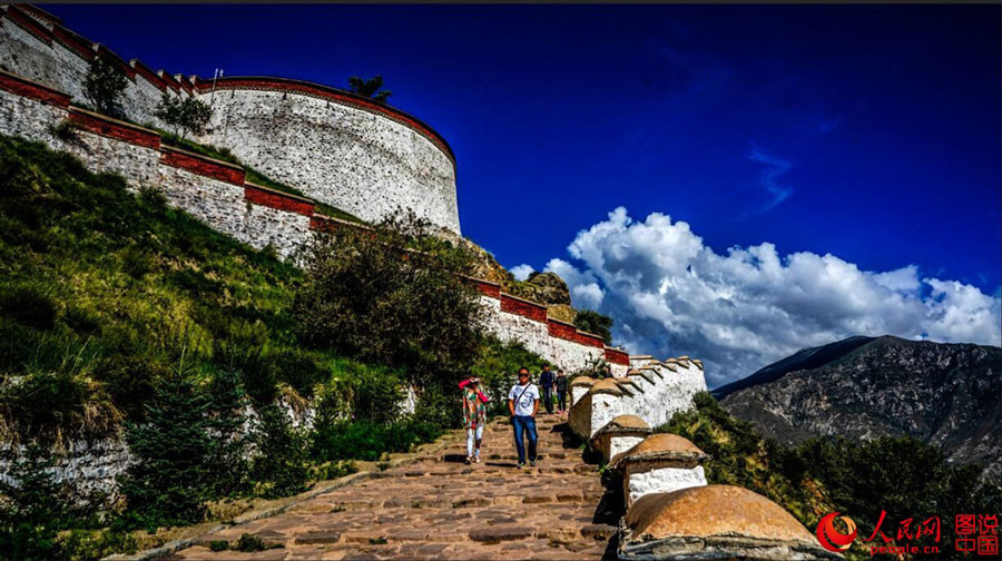 Beautiful Tibet, heaven on earth