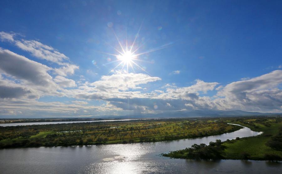 Scenery of Wusuli river along China-Russia border