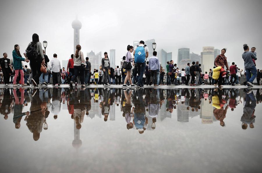 Early morning scenery of Bund in Shanghai