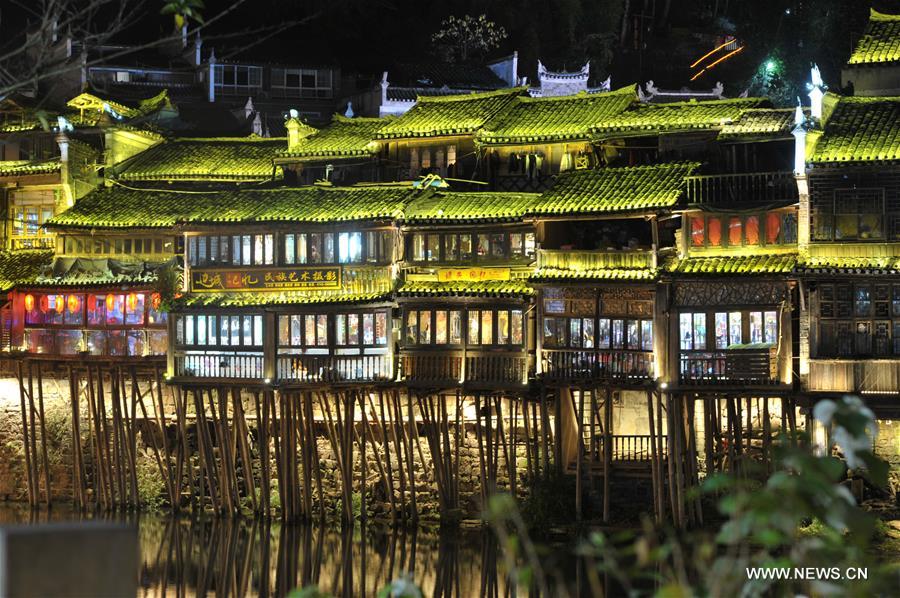 Night view of Fenghuang ancient town in China's Hunan