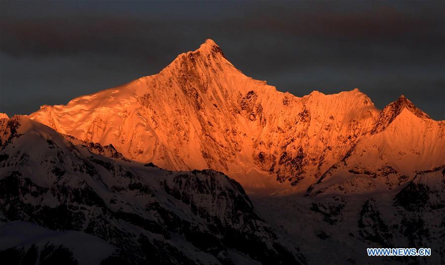 In pics: beautiful scenery of Meili Snow Mountains in SW China