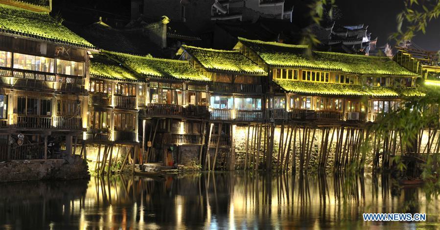 Night view of Fenghuang Ancient Town in Hunan