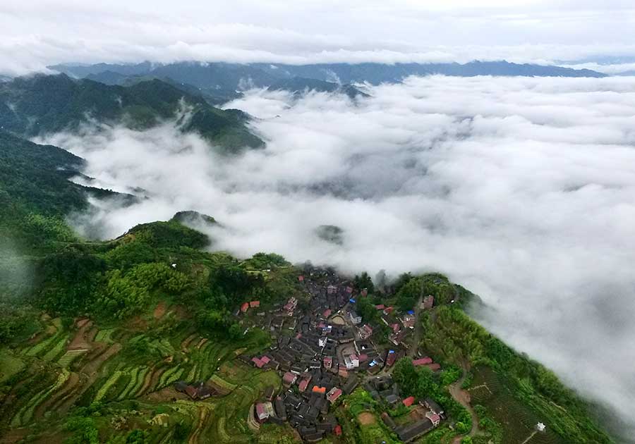 Idyllic beauty of Wuyi, Zhejiang province